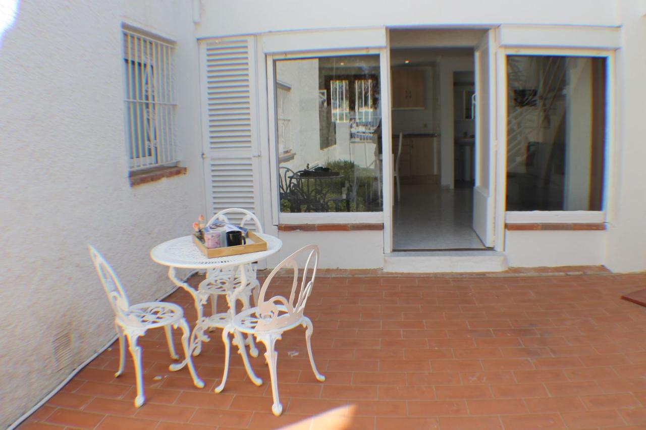 Agi Port De Rosas Apartment Bagian luar foto